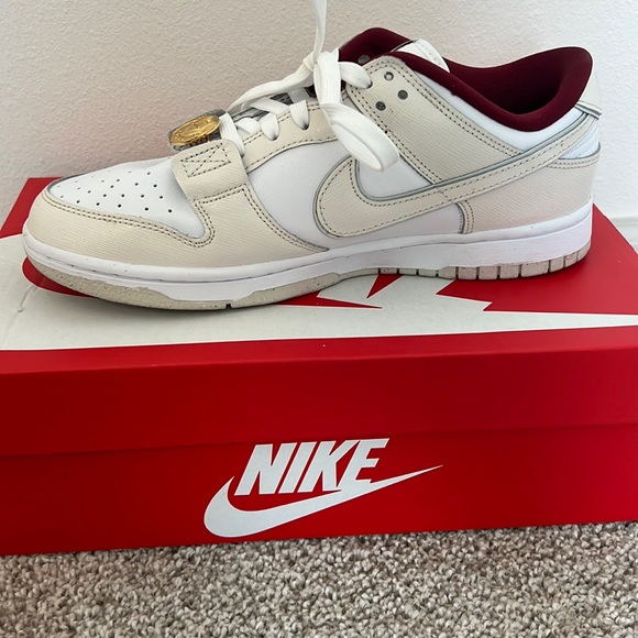 Nike Women’s Dunk Lows SE - Picture 4 of 9